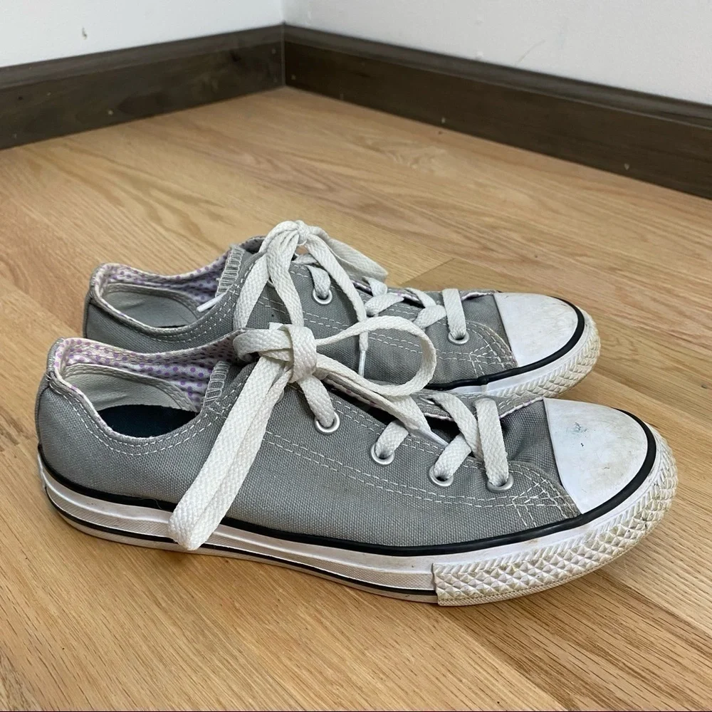 Converse Gray Sneakers Kids Sz 3 Girls Lace Up